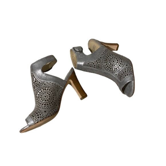 Johnston & Murphy Metallic Gray Caged Ankle Strap Open Toe Heels Women Sz 7 - Picture 5 of 9